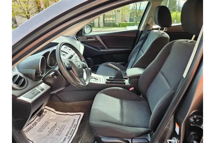 $4999 : 2011 MAZDA3 i Touring image 9