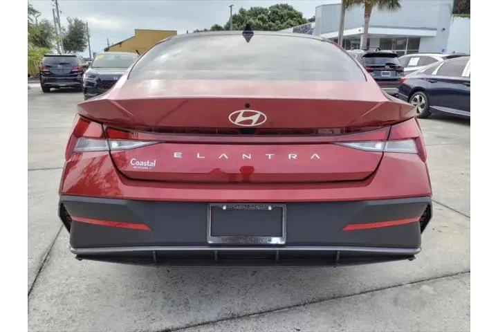 $22985 : Hyundai ELANTRA Hybrid 2024 image 6