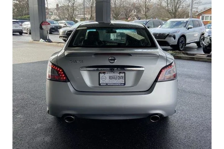 $10035 : Nissan Maxima 2012 3.5 S 4dr image 6