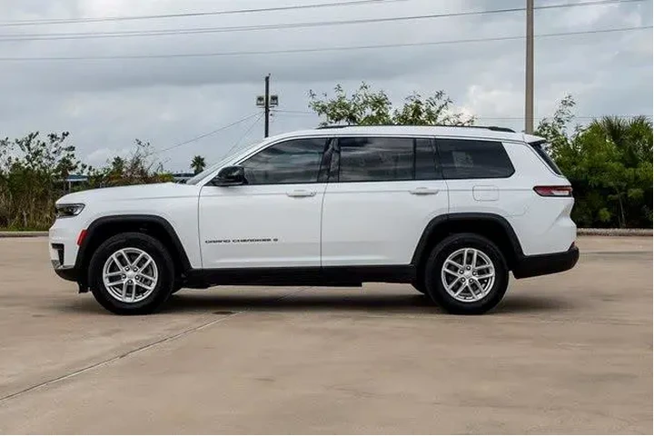 $29627 : Jeep Grand Cherokee L 2024 4 image 5