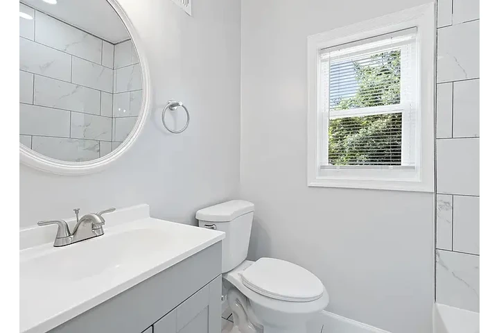 $5450 : HOUSE RENT IN WASHINGTON DC image 9