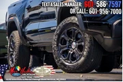 $33595 : GMC Canyon 2024 4x2 Elevatio thumbnail