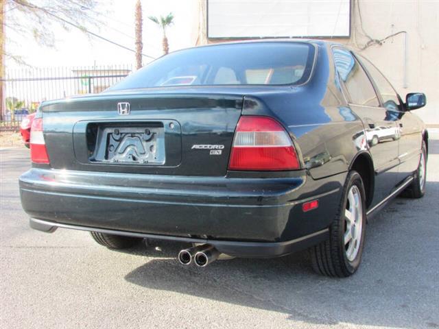 $3995 : 1994 Accord EX image 4