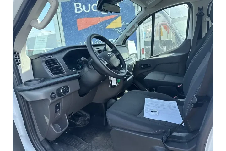 $35900 : Ford Transit 2024 250 3dr SW image 7