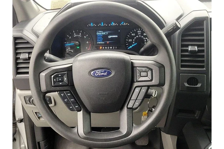 $22998 : Ford F-150 2017 4x2 XL 4dr S image 10