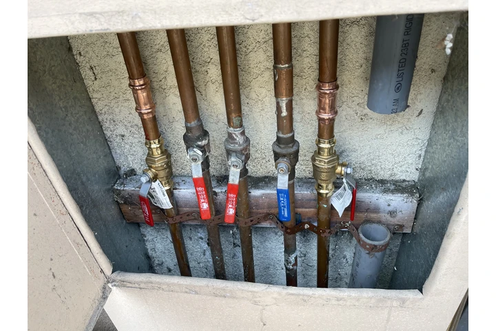 Zavala Plumbing image 4