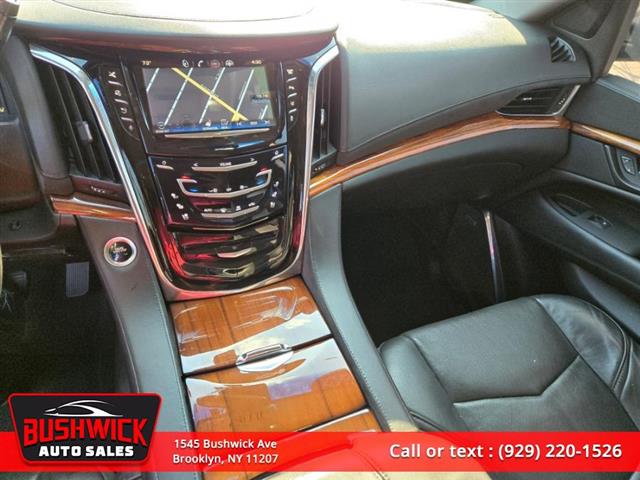 $19995 : Used 2015 Escalade ESV 4WD 4d image 8