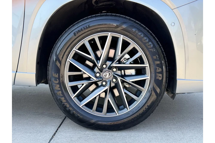 $63990 : 2025 LEXUS TX 350 TX 350 F SP image 9