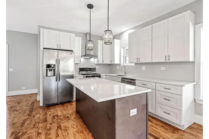 $2000 : HOME FOR RENT IN CHICAGO IL image 7