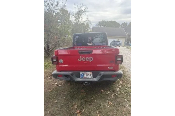 $18927 : Jeep Gladiator 2020 4x4 Over image 8