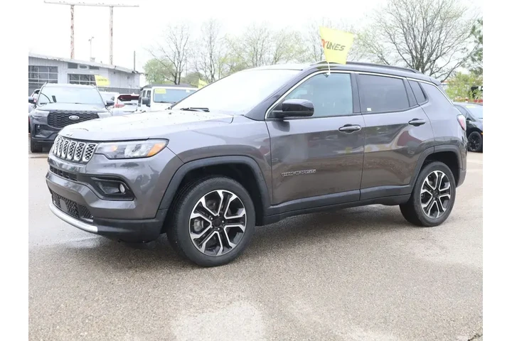 $25777 : Jeep Compass 2024 4x4 Limite image 5