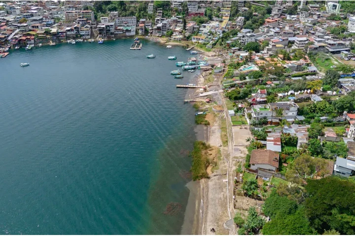 $160000 : En venta orilla lago Atitlan image 4