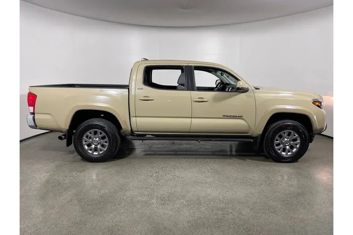 $25995 : Toyota Tacoma 2016 4x2 SR5 V image 2
