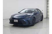 $26998 : Toyota Camry 2025 SE 4dr Sed thumbnail
