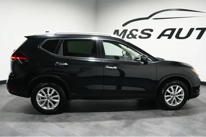 $16306 : 2020 Rogue image 9