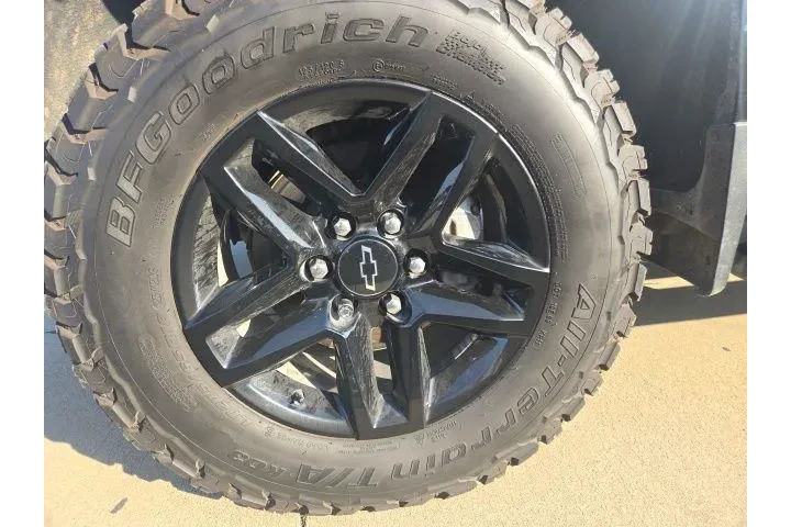 Chevrolet Silverado 1500 Lim image 7