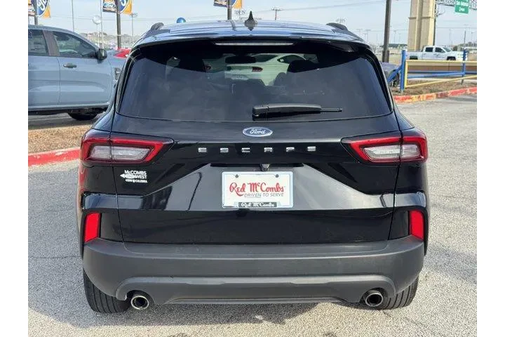 $22180 : Ford Escape 2025 ST-Line 4dr image 6