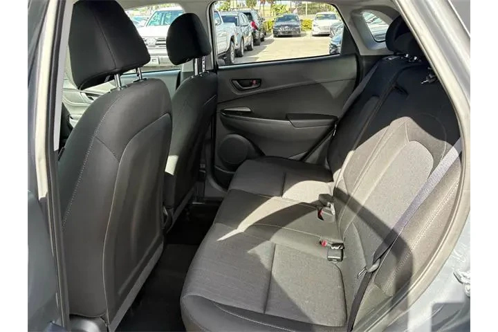 $17585 : Hyundai KONA 2023 SEL 4dr Cr image 10