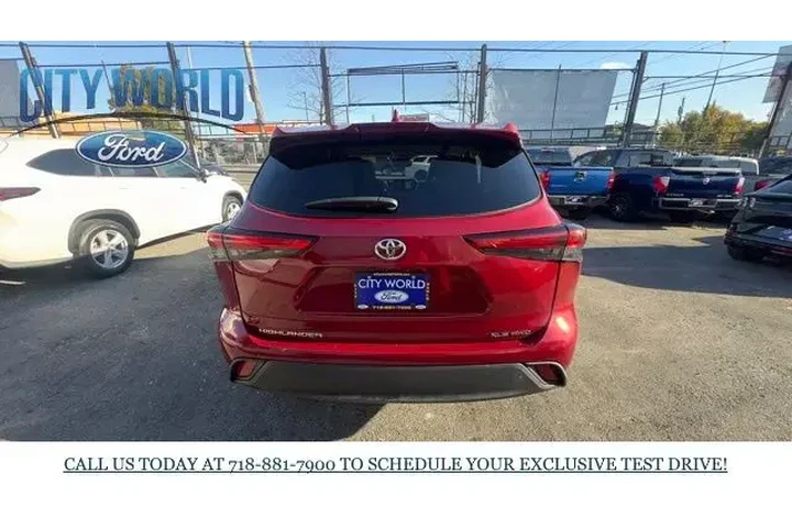 $35288 : Toyota Highlander 2022 AWD X image 4