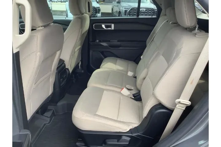 $35950 : Ford Explorer 2023 AWD Base image 10