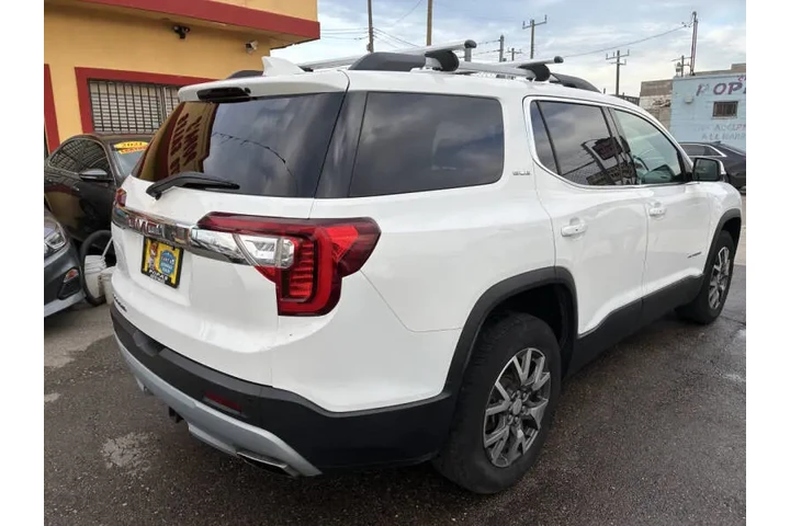 2020 GMC Acadia SLE image 7