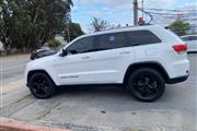 2015 Grand Cherokee Laredo en Salinas