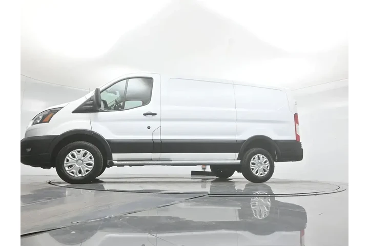 $33900 : Ford Transit 2023 250 3dr SW image 8