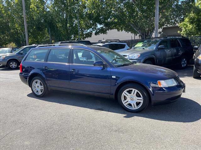 $2995 : 2001 Passat GLX V6 image 1