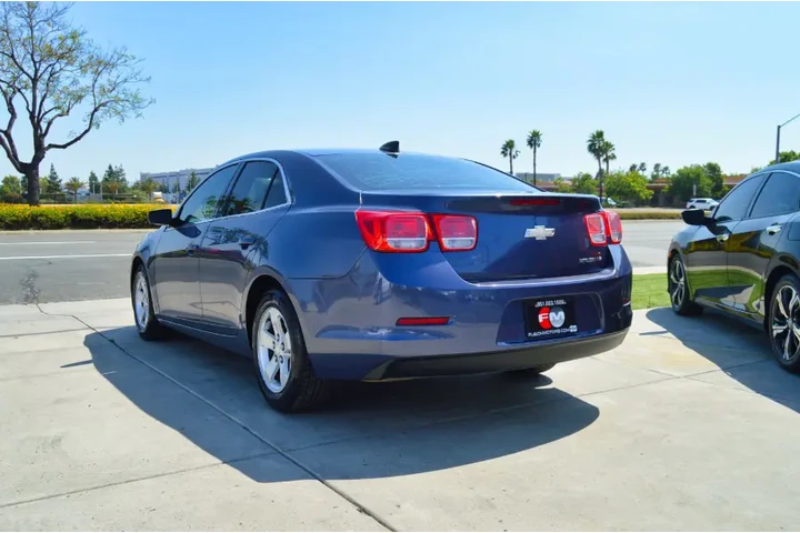 $9495 : Used 2015 Malibu 4dr Sdn LS w image 3
