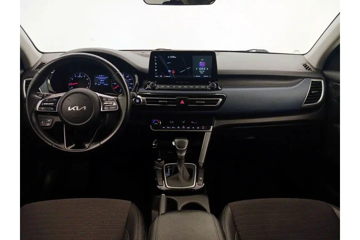 $18998 : Kia Seltos 2023 S 4dr SUV image 9