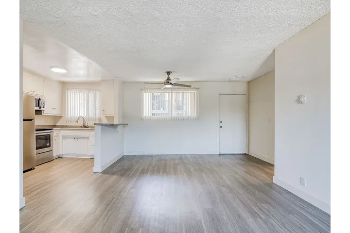 $1000 : Hermoso apartamento en renta. image 4