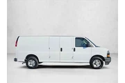 $32791 : Chevrolet Express 2022 2500 thumbnail