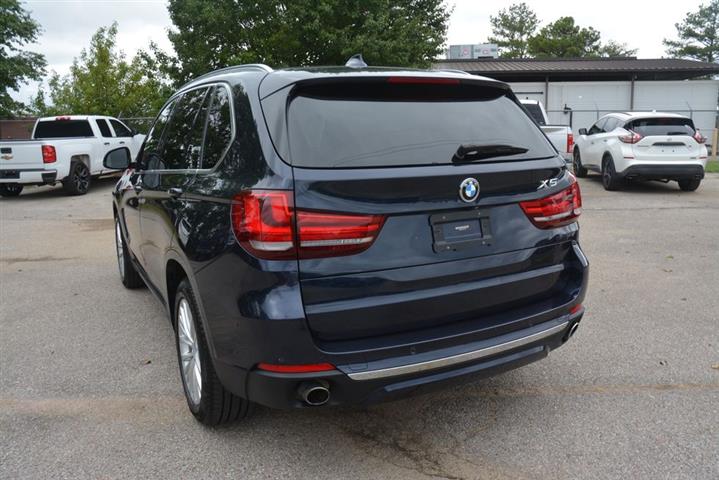 2016 BMW X5 sDrive35i image 9