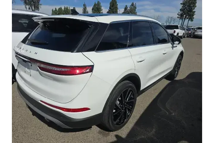 $38950 : Lincoln Corsair 2024 Reserve image 5