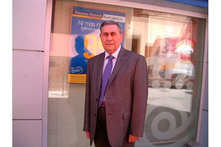 $999999 : LA GRANDEZA ESTÁ EN LEER o image 1