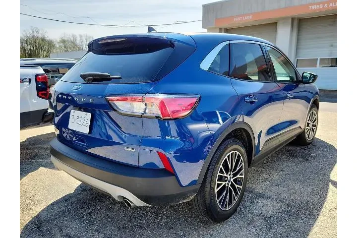 $21999 : Ford Escape Plug-In Hybrid 2 image 5