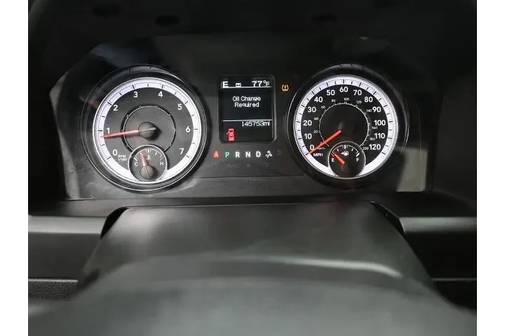 $17881 : Ram 1500 Classic 2022 4x2 Tr image 4