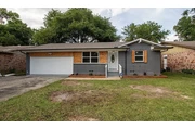 Beautiful hardwood floor home en Dallas