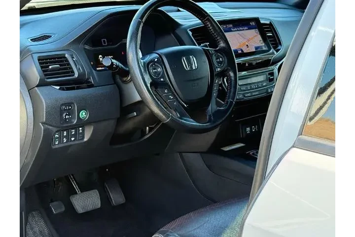 $31989 : Honda Ridgeline 2022 AWD Bla image 6