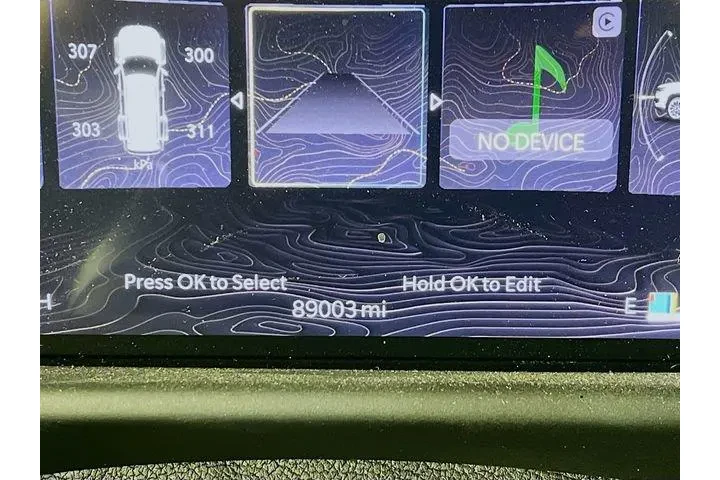 $35975 : Jeep Wagoneer 2022 4x4 Serie image 9