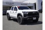 $38676 : Chevrolet Colorado 2024 4x4 thumbnail