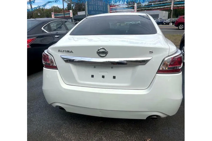 $7900 : 2015 Altima image 8