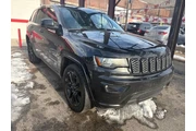 2017 Grand Cherokee thumbnail