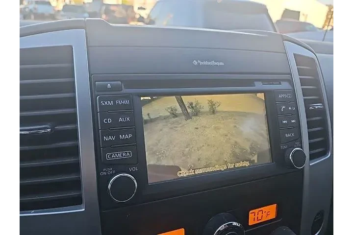 $22862 : Nissan Frontier 2016 4x4 PRO image 5