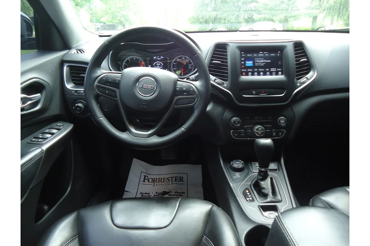 $18000 : Jeep Cherokee 2019 4x4 Latit image 7