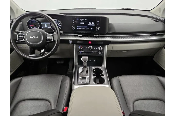 $28998 : Kia Carnival 2024 LX 4dr Min image 9