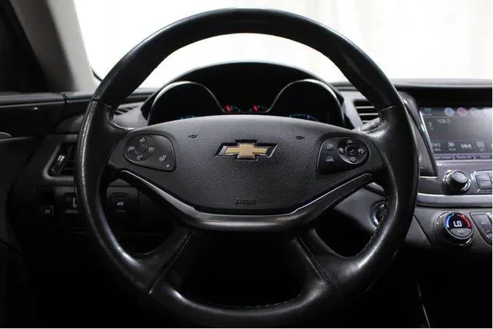 $18982 : Chevrolet Impala 2020 LT 4dr image 10