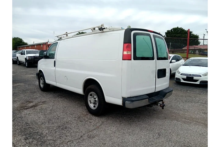 $6500 : 2015 Express 2500 image 8