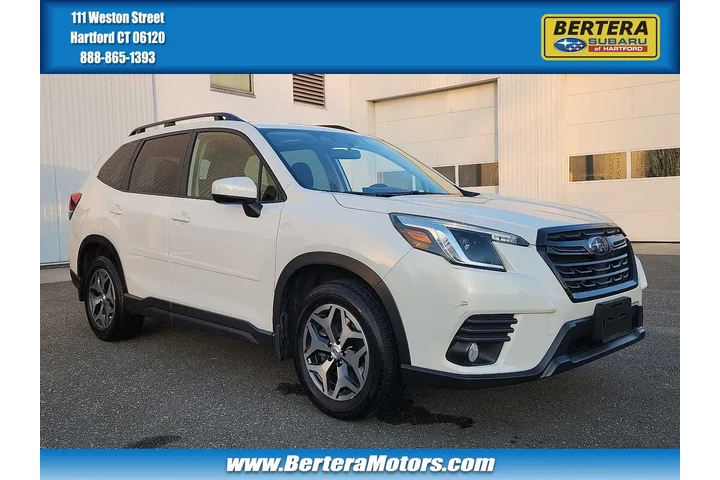 $26929 : Subaru Forester 2023 AWD Pre image 1
