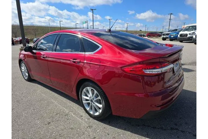 $18900 : Ford Fusion Energi 2019 Tita image 3
